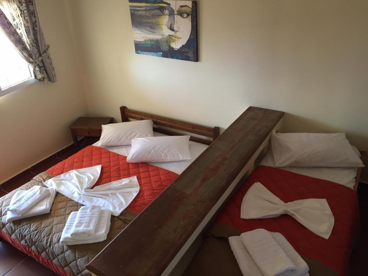 Toulipa Rooms Agia Ermioni Bagian luar foto