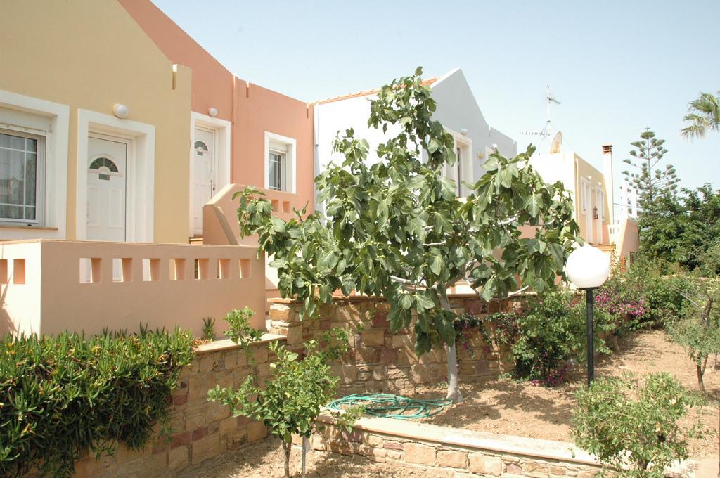 Toulipa Rooms Agia Ermioni Bagian luar foto
